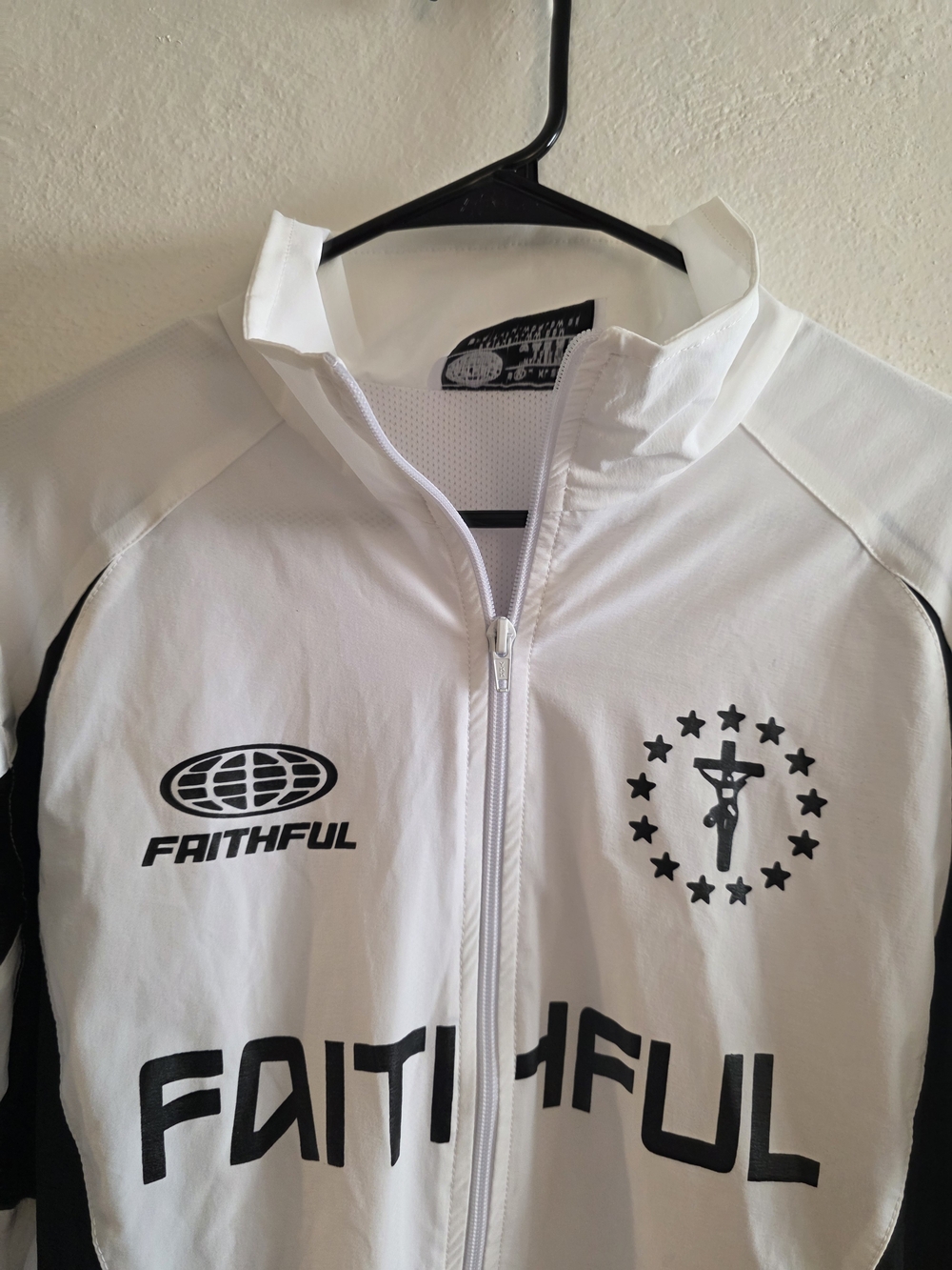 Windbreaker Set - Picture 6 of 10